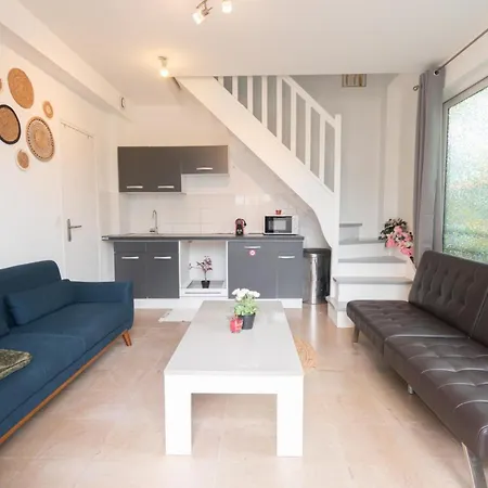 Le Hangar Fleuri Διαμέρισμα